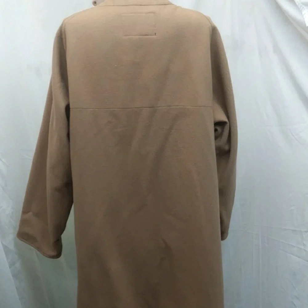 Burberry Camel Tan Trench Coat - Picture 7 of 12